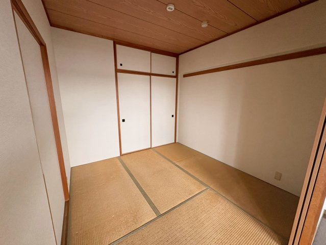 グローリアスヒルズ日進の和室