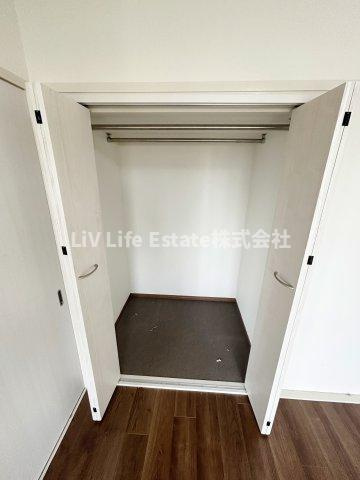 西原グリーンハイツ１１号棟の収納