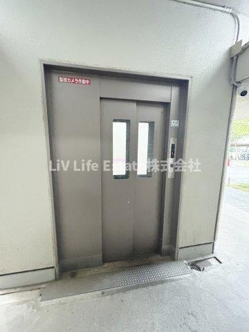 西原グリーンハイツ１１号棟