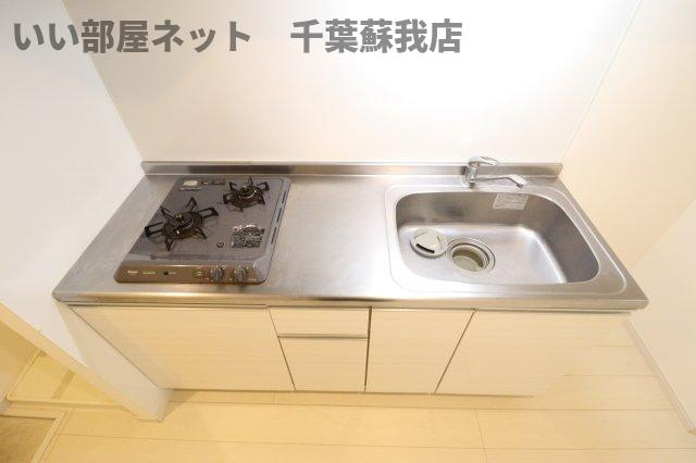 リブリ・クレール蘇我壱号館のキッチン|コンパクトなキッチンで掃除もラクラク