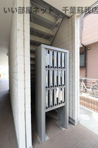 リブリ・クレール蘇我壱号館のロビー|落ち着いたロビーです