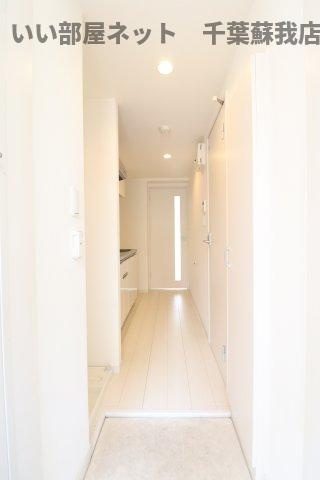 リブリ・クレール蘇我壱号館の玄関|ゆったりとした玄関です