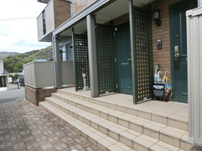 TS BONHEURのエントランス