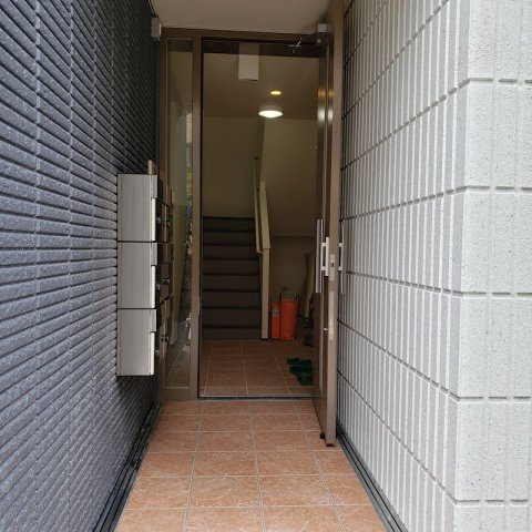メゾンド・グローリー  のエントランス