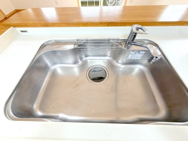 昭島市拝島町4丁目　中古戸建のキッチン