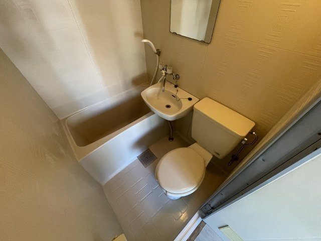 ライオンズマンション神戸元町の浴室