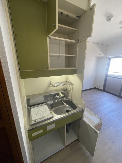 ライオンズマンション神戸元町のキッチン