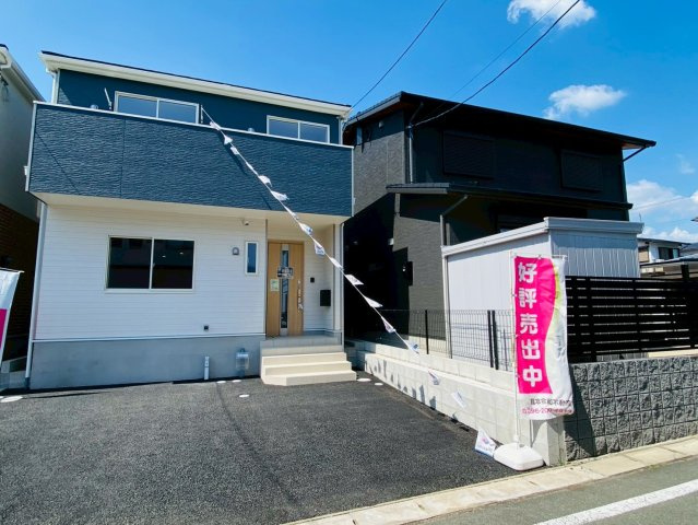 クレイドルガーデン／合志市須屋第１9／2号棟の前面道路含む現地写真