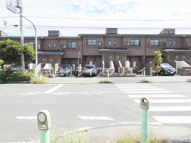レジデンス光和114の外観