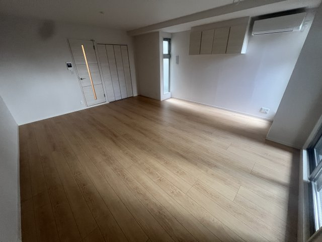 グラディオ友井の内装