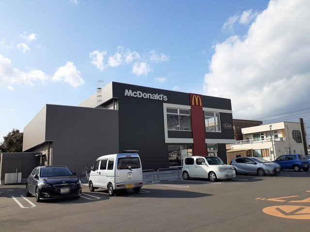 ベル・ヴィオラＫⅢの周辺|マクドナルド川東店まで1500m