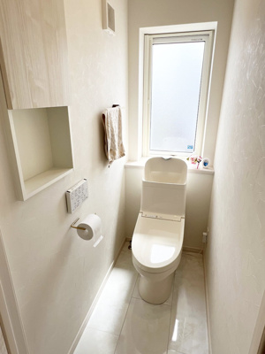 【トイレ】 | 手稲区新発寒5-3　コスモ建設・省令準耐火の家 | ２階にもトイレがあり朝のトイレ渋滞も緩和されますね笑