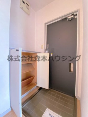 【収納】 | 　ハイツカトレア　A | シューズボックスついてます