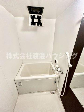 フルハウス口田中の浴室