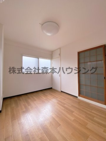 【洋室】 | 　シャルマン南野 | 使い勝手のいい洋室です