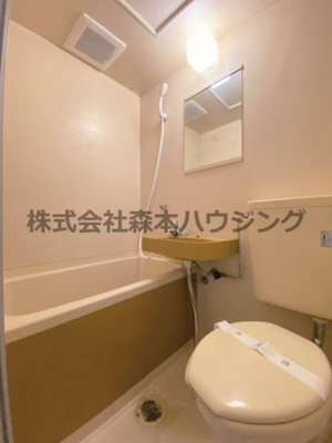 【浴室】 | 　シャルマン南野 | 日々の暮らしに欠かせないお風呂です