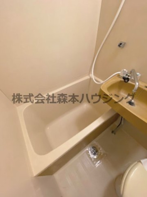 【浴室】 | 　シャルマン南野 | 落ち着いた空間のお風呂です