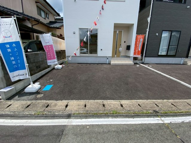 クレイドルガーデン／菊陽町向陽台第一／2号棟の駐車場
