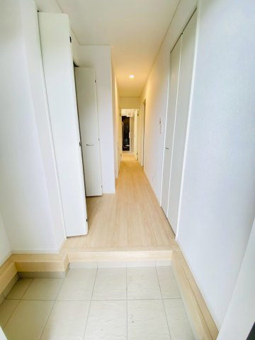 クレイドルガーデン／菊陽町津久礼第1２／1号棟の玄関