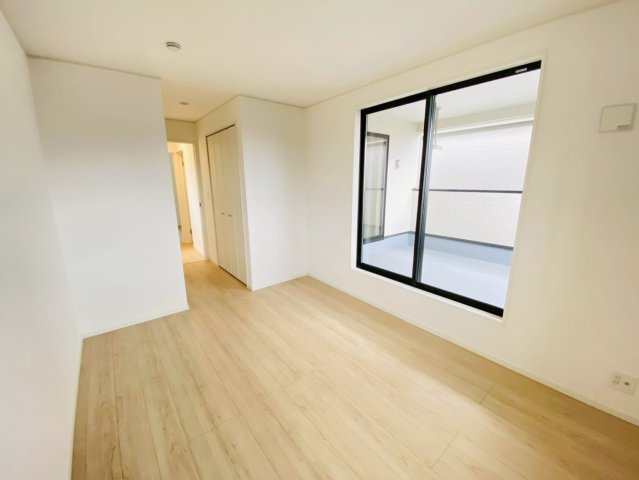 クレイドルガーデン／菊陽町津久礼第1２／1号棟の洋室