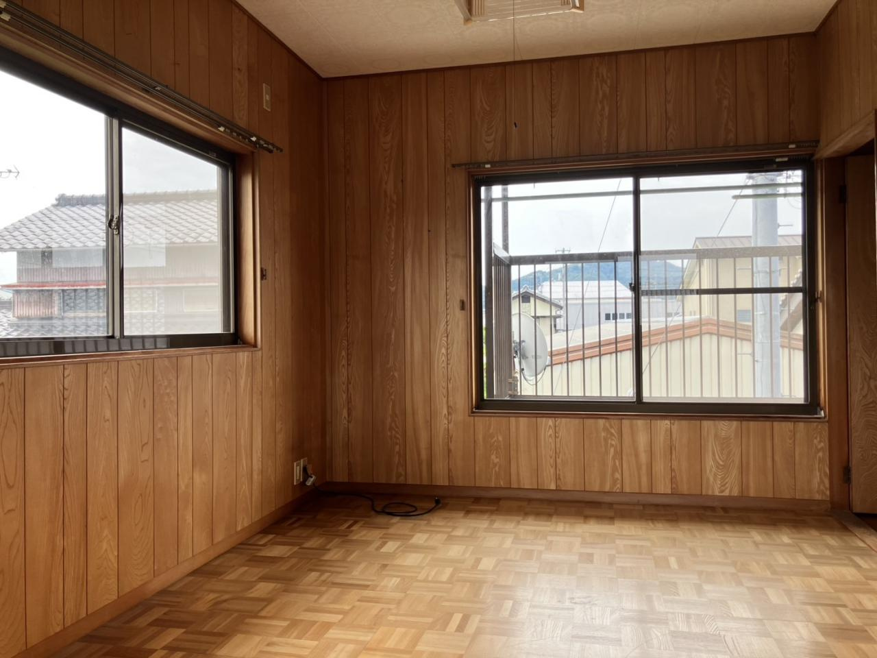 土佐市高岡町丙　中古住宅の洋室|ゆったりした洋室です