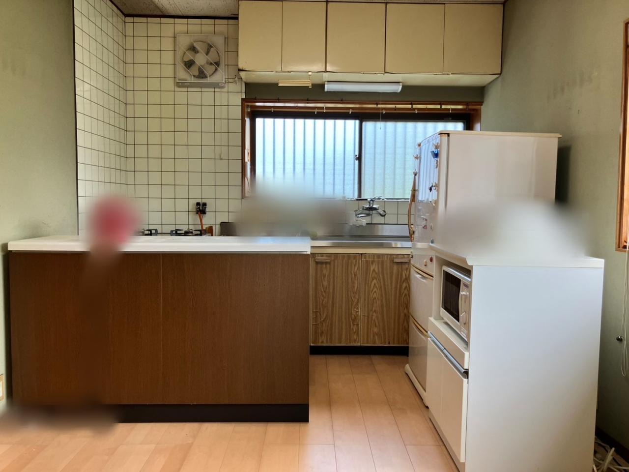 土佐市高岡町丙　中古住宅のキッチン|キッチンでお料理をお楽しみください