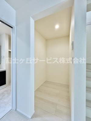 【収納】 | 豊橋市芦原町 58-2期 新築一戸建て 2号棟 | 小物を収納するのに便利です