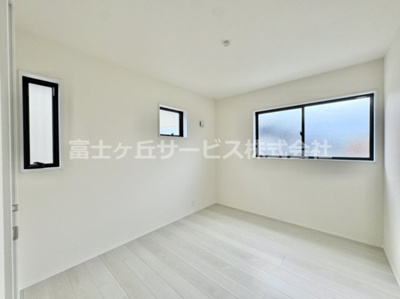 【子供部屋】 | 豊橋市芦原町 58-2期 新築一戸建て 2号棟 | お子さんのいるうちは子供部屋に使ってはいかがでしょうか