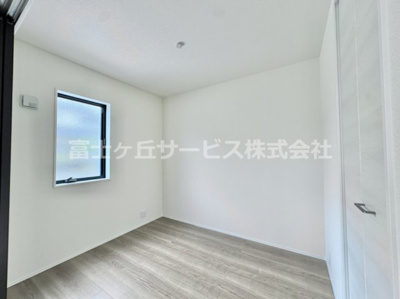 【洋室】 | 豊橋市芦原町 58-2期 新築一戸建て 5号棟 | 明るい洋室です