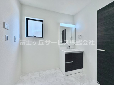 【脱衣所】 | 豊橋市芦原町 58-2期 新築一戸建て 5号棟 | 脱衣場です