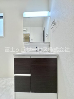 【独立洗面台】 | 豊橋市芦原町 58-2期 新築一戸建て 5号棟 | 使いやすい独立洗面台です