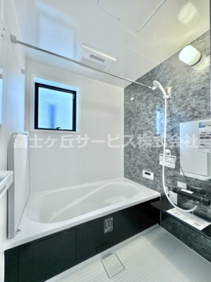 【浴室】 | 豊橋市芦原町 58-2期 新築一戸建て 5号棟 | 日々の疲れを癒すお風呂付です