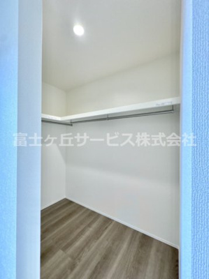 【収納】 | 豊橋市芦原町 58-2期 新築一戸建て 5号棟 | ウォークインクローゼットです