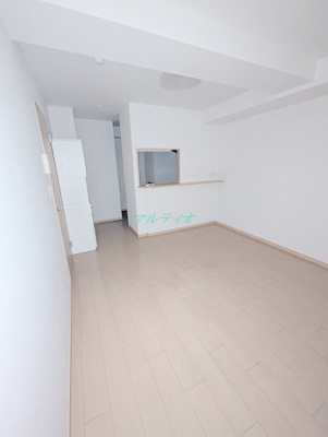  | feeth日暮里