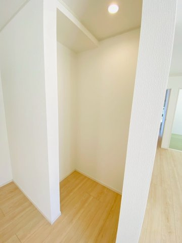 クレイドルガーデン／北区梶尾町第１０／２号棟の収納