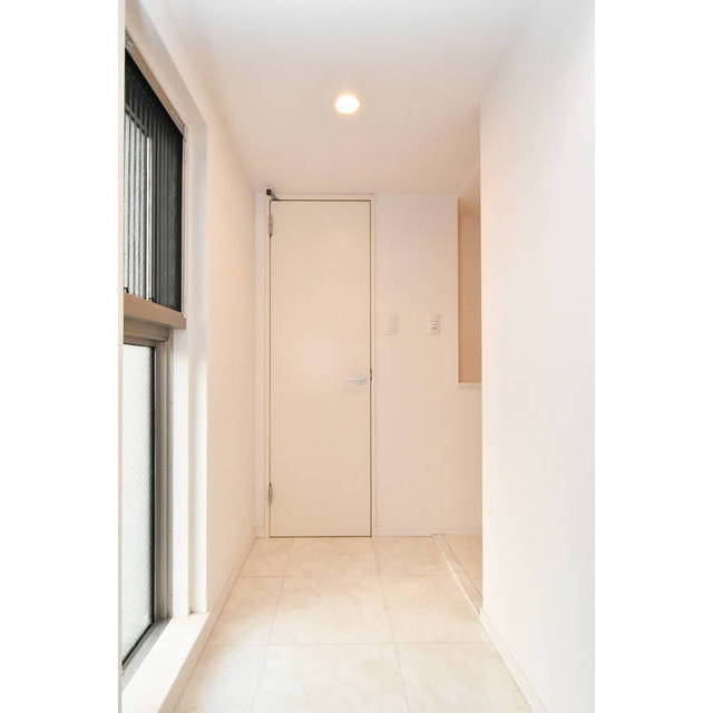 スプランディッド淀屋橋DUEの玄関