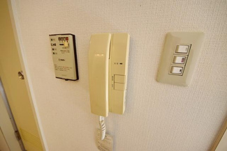 ドアホンです