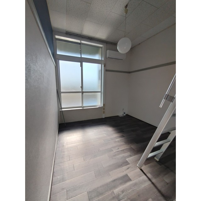 風と実りのＲＩＶＥＲＳＩＤＥの内装
