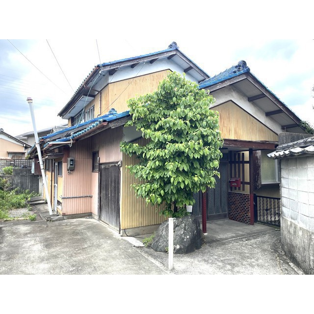 大垣市赤坂町の一戸建ての外観