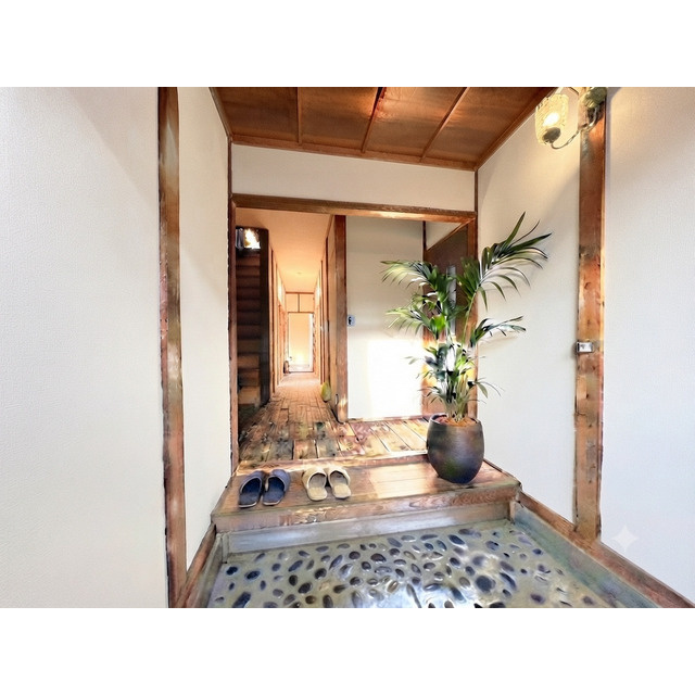 大垣市赤坂町の一戸建ての玄関|小物はイメージになります
