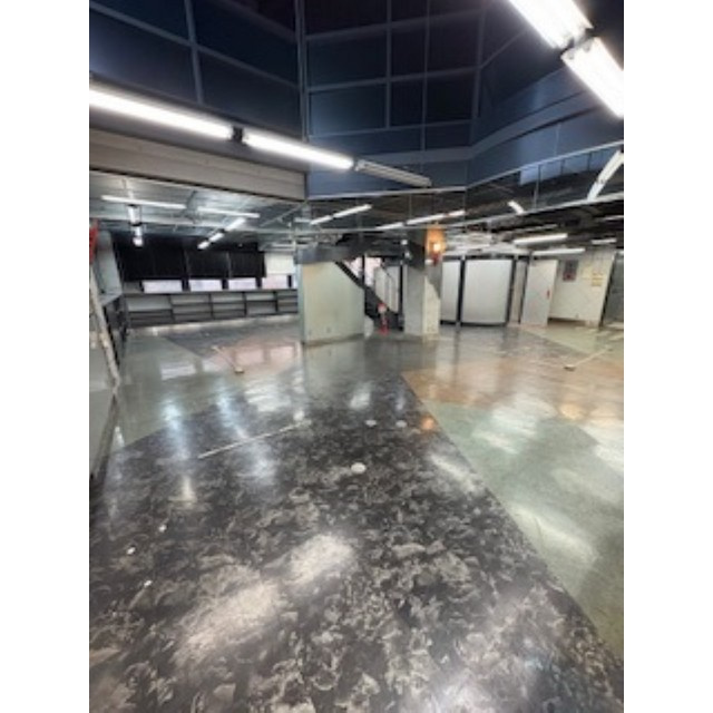 喜久家ビルの内装