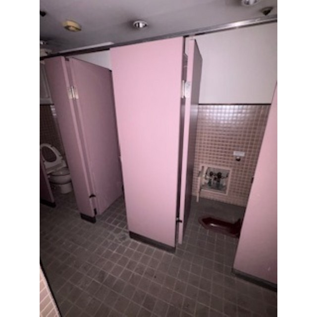 喜久家ビルのトイレ