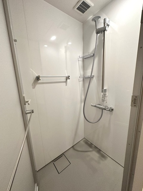 バス