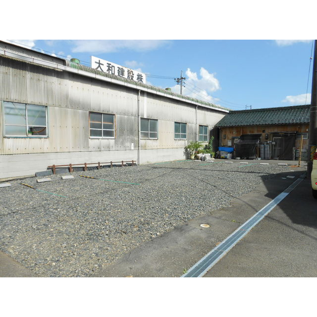 岐阜市今嶺４丁目の駐車場の駐車場
