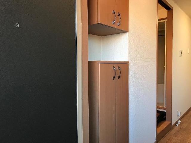 フォーシーズンズ桃山の収納|下駄箱