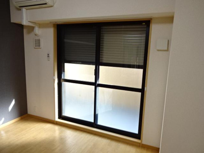 【その他】 | ウォーターミル伍番館 | 窓シャッター