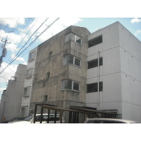 岐阜市羽衣町１丁目のアパートの外観