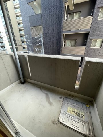 サンシャイン上前津　名古屋市賃貸　仲介手数料無料のバルコニー