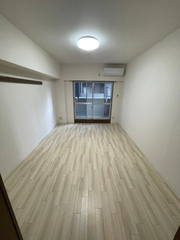 サンシャイン上前津　名古屋市賃貸　仲介手数料無料の居間・リビング