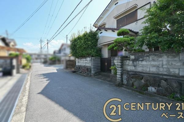 大和高田市大字奥田の売地の前面道路含む現地写真|■現地撮影写真■ 前面道路は４ｍ以上！